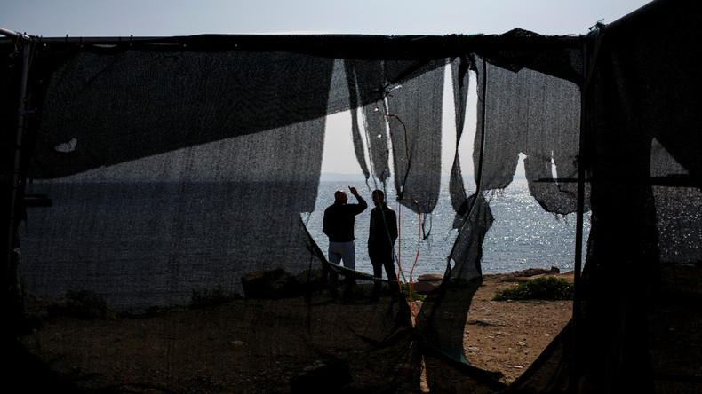 Griechische Küstenwache rettet 41 Migranten vor Peloponnes