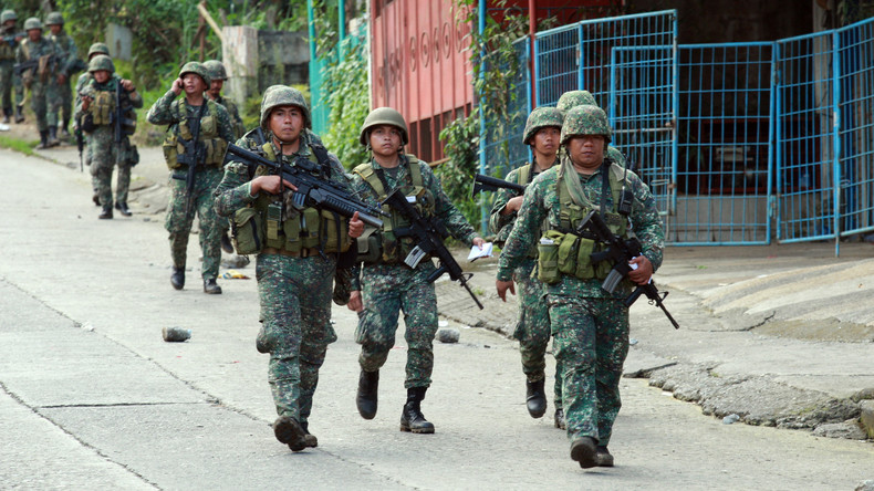 Über 40 Menschen sterben bei Zusammenstößen mit Terroristen auf den Philippinen