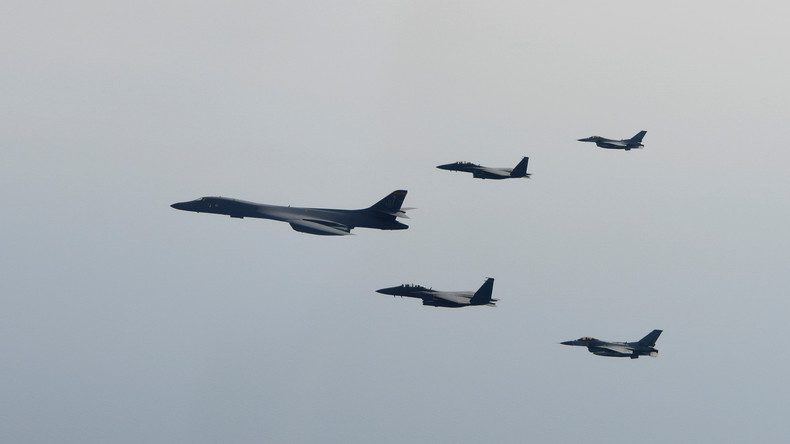 USA schicken Langstreckenbomber zu Übungen nach Südkorea