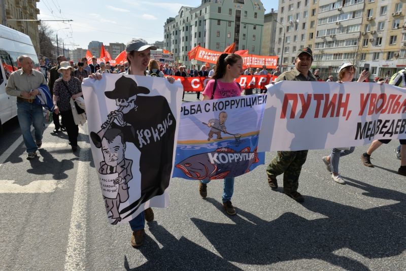Kundgebungen zum 1. Mai: Russische Gewerkschaften gegen neue Steuern und sinkende Löhne