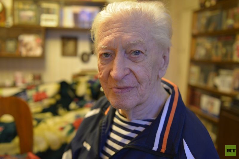 Der Krieg hat sie nicht gebrochen - RT Deutsch zu Besuch bei Veteranen in Moskau