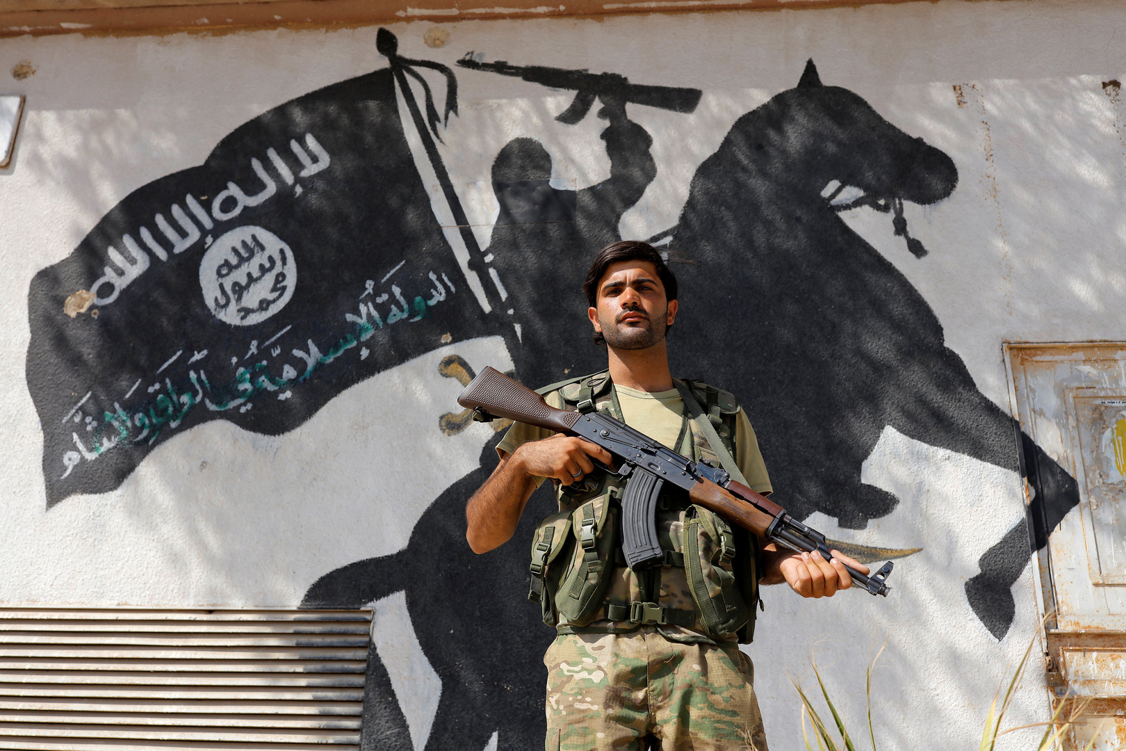 Österreich: Lebenslange Haft für syrischen FSA-Kämpfer wegen 20-fachen Mordes an Regierungssoldaten