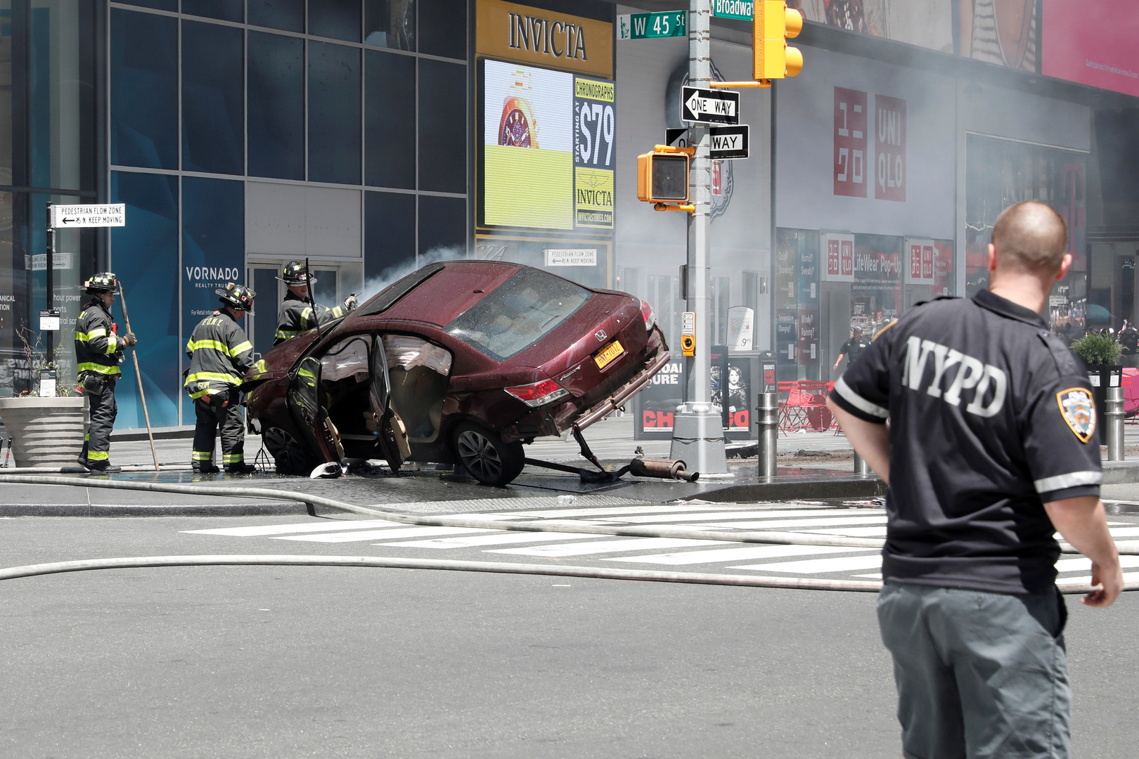 Bilder des Unglücksorts am Times Square