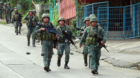Über 40 Menschen sterben bei Zusammenstößen mit Terroristen auf den Philippinen