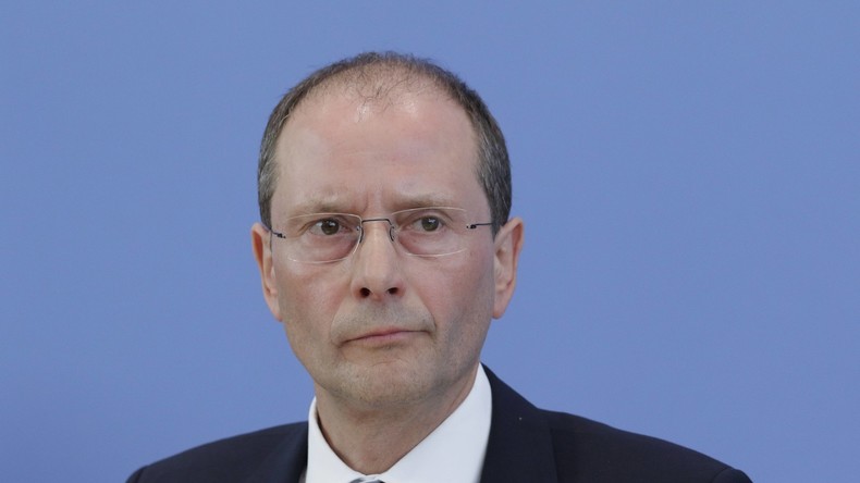 Innenminister von Hessen und Sachsen fordern EU-Reiseregister
