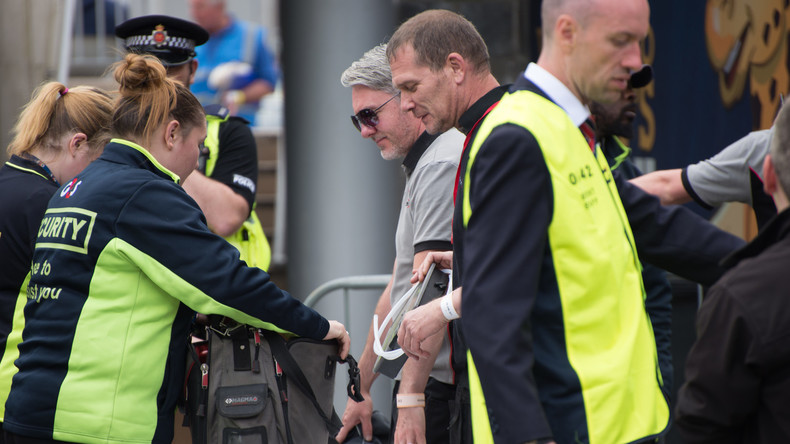 Schweiz: Rucksack-Verbot auf Konzerten nach Manchester Anschlag