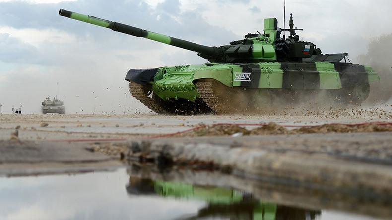"Zeit für Konfrontation" – Russische Soldaten werfen NATO den Fehdehandschuh für Panzer-Challenge zu
