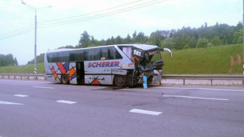 Drei Busse stoßen im russischen Gebiet Tula zusammen – Mehrere Tote und Verletzte