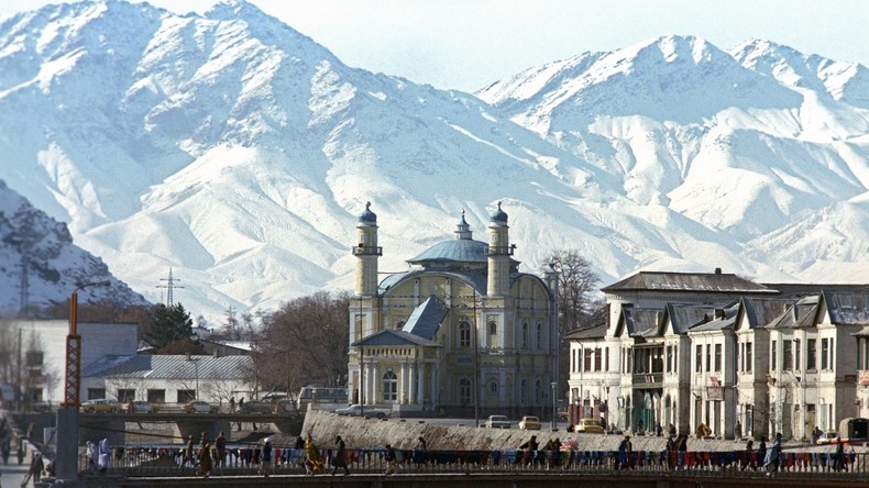 IS bekennt sich zu Anschlag auf Moschee in Kabul