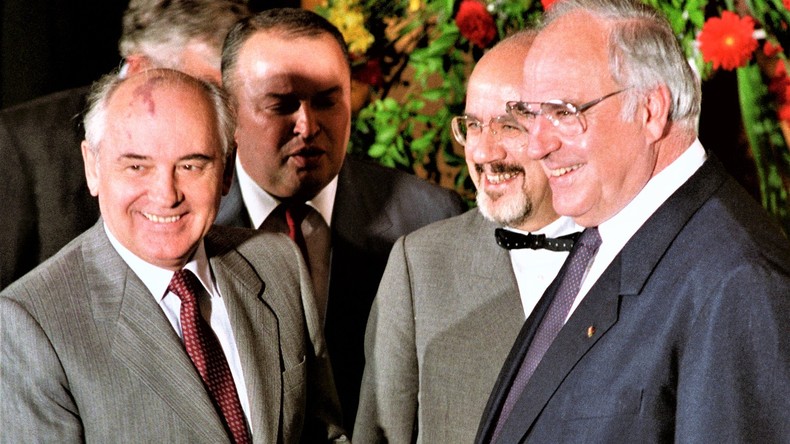 Mit Helmut Kohl hätte es Jugoslawien-Krieg nicht gegeben: Willy Wimmer zum Tod des Altkanzlers