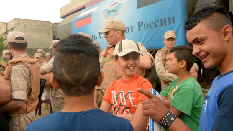 Russische Militärs führen sieben humanitäre Aktionen in Syrien durch