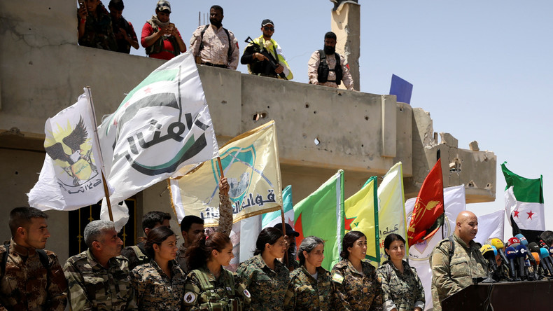 Kriegsakt gegen Syrien: "Demokratische Kräfte Syriens" werden zum Einflussinstrument der USA