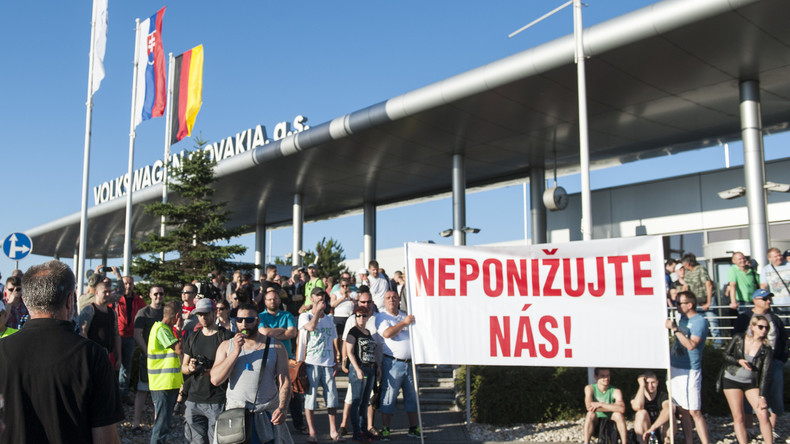 Slowakische Volkswagen-Mitarbeiter beginnen Streik