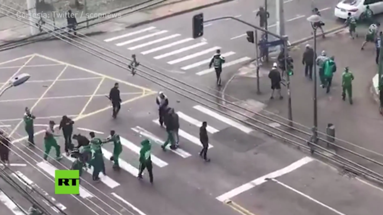 Brasilien: Hooligans prügeln auf Fußballfan ein 