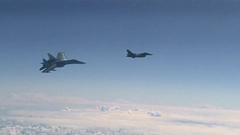 NATO-Kampfjet versuchte über Ostsee sich Maschine des russischen Verteidigungsministers zu nähern