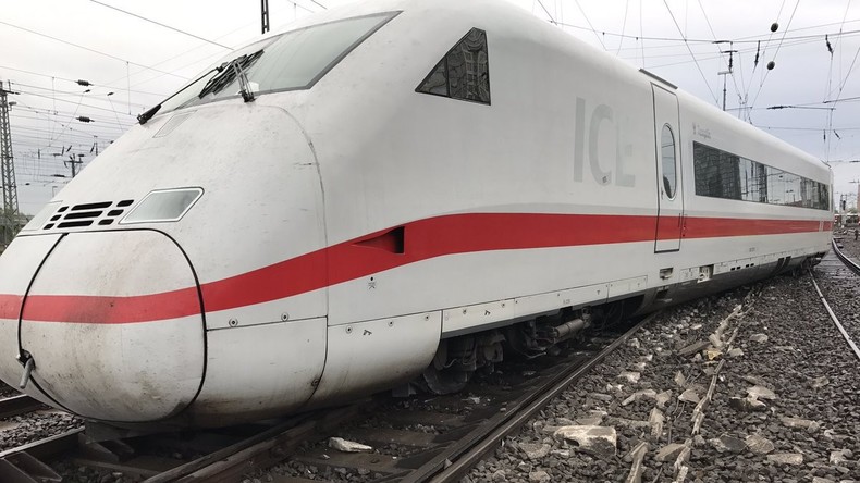 Unwetter in Deutschland: Fernverkehr zwischen Berlin und Düsseldorf unterbrochen