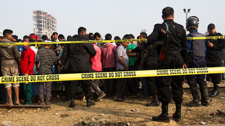 17 Menschen sterben bei Unfall mit Zementlaster in Bangladesch