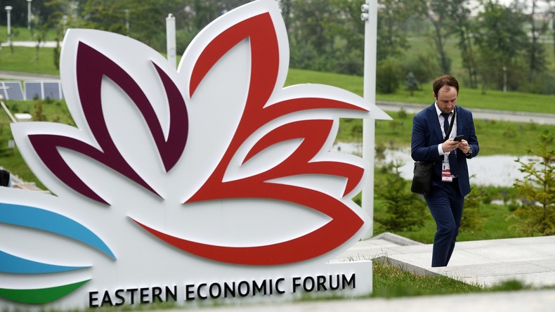 Wladimir Putin wird auf Plenarsitzung des Östlichen Wirtschaftsforums auftreten