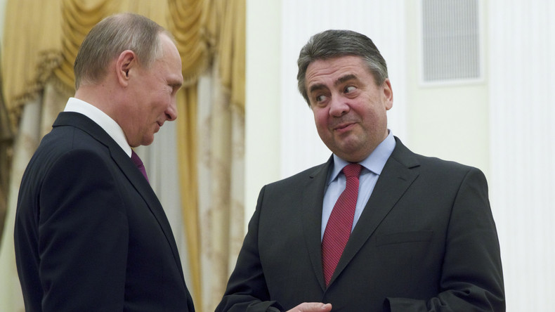 Wladimir Putin trifft sich mit Sigmar Gabriel