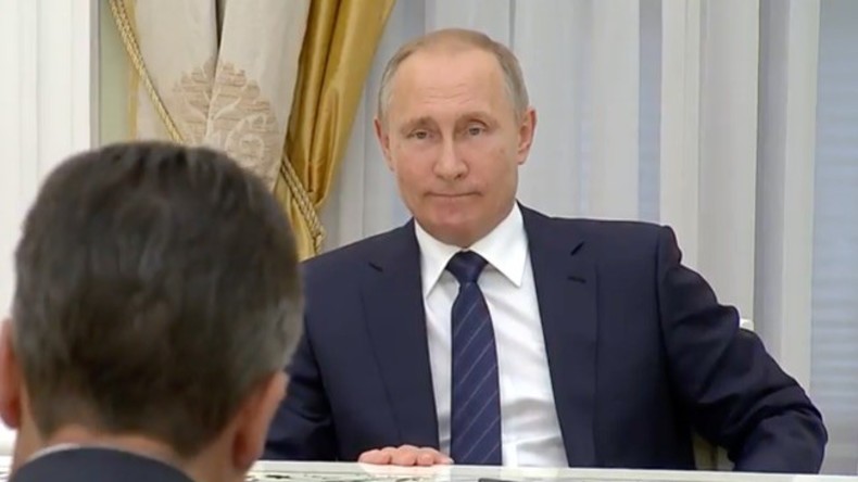 Spontaner Termin: Wladimir Putin trifft Außenminister Gabriel in Moskau