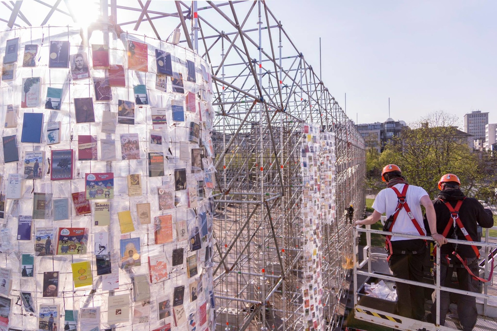 Documenta 14 Kassel: Tempelbau gegen Denkverbote der argentinischen Künstlerin Marta Minujin
