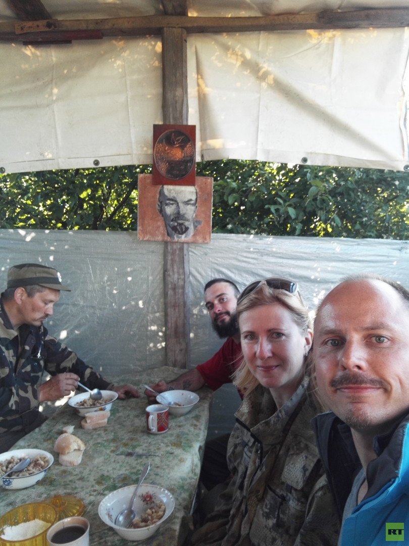 Krieg in der Ukraine: 24 Stunden an der Donbass Front