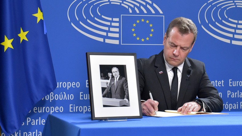 Dmitri Medwedew über Altkanzler Helmut Kohl: Russland war für ihn Teil Europas