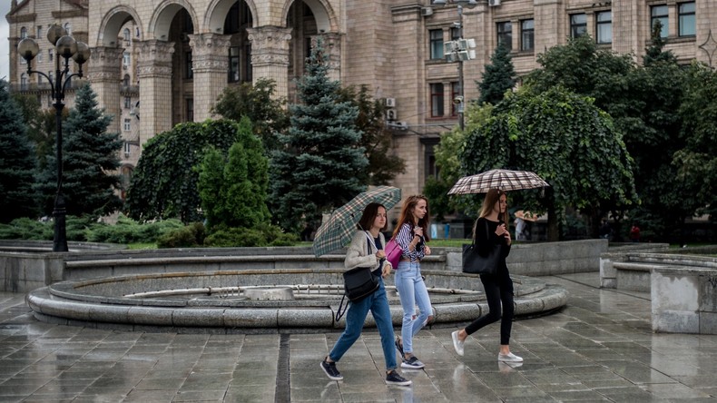 Starke Regenschauer in der Ukraine: 17 Verletzte, 745 Ortschaften ohne Strom