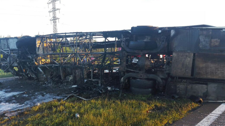 Nächtlicher Busunfall in Russland: Zahl der Todesopfer steigt auf 14