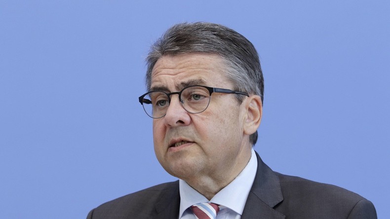 Gabriel reist inmitten der Katar-Krise in die Golf-Region