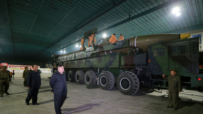 "Kleine und große Geschenke für US-Imperialisten" - Nordkorea testet erste Interkontinentalrakete