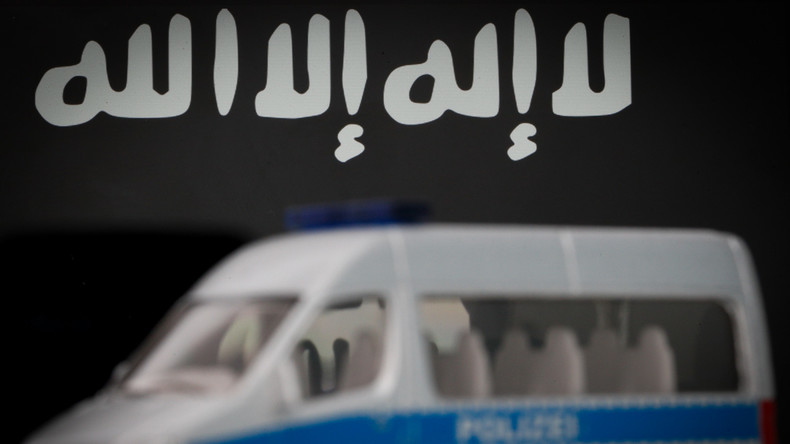 Innenminister: Bluttat mit IS-Hintergrund in Österreich