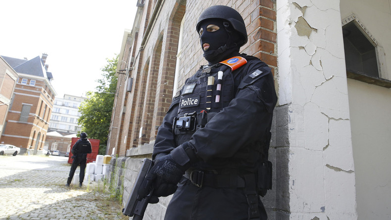 Belgische Polizei fahndet nach weiteren Terrorverdächtigen