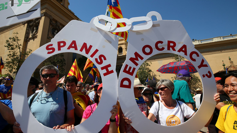 Spanien: Katalanen planen Ausrufung der Republik am 3. Oktober - Madrid droht mit Militäreinsatz