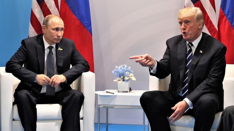 "Ich ging Putin hart an - aber Obama ist schuld": Trump kommentiert sein Treffen mit Putin