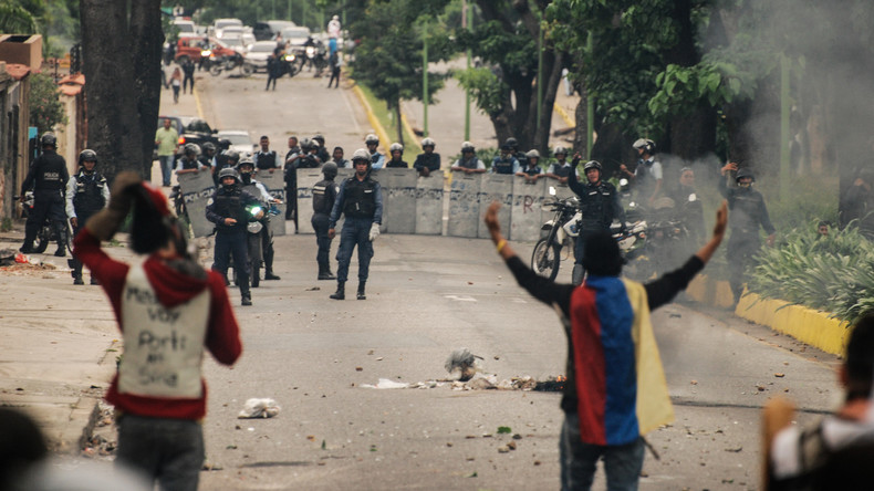Jugendlicher bei Protesten gegen Regierung in Venezuela erschossen