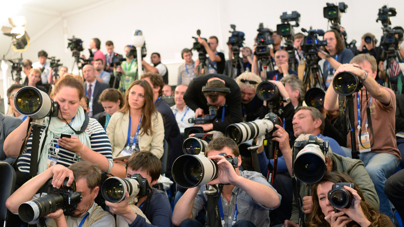 Verurteilte Linksextreme und mutmaßlicher „Reichsbürger“ unter ausgesperrten G20-Journalisten