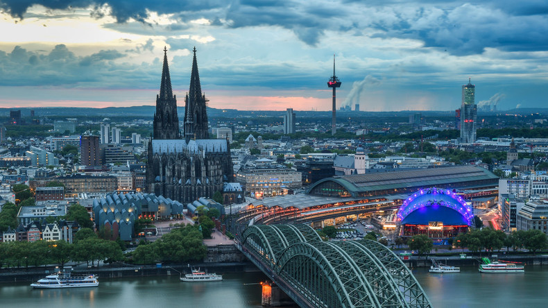 Kardinal Joachim Meisner im Kölner Dom beigesetzt