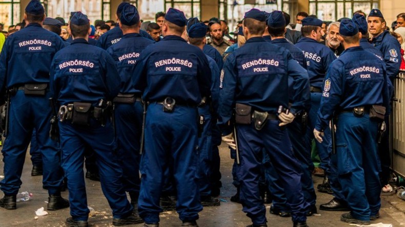Bombendrohung in Ungarn - internationale Züge durchsucht