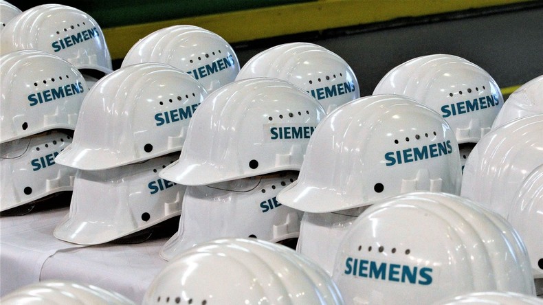 "Eklatanter Bruch der EU-Regularien": Siemens stoppt Lieferung von Gas-Turbinen nach Russland