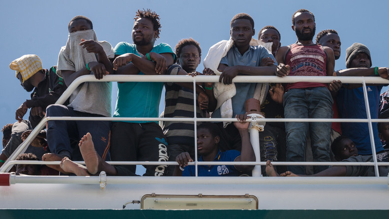 Neue Flüchtlingsdebatte: SPD-Kandidat Schulz hält erneute Flüchtlingswelle für möglich