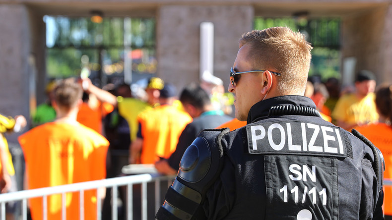Hausdurchsuchung und Strafanzeige wegen Reise auf die Krim