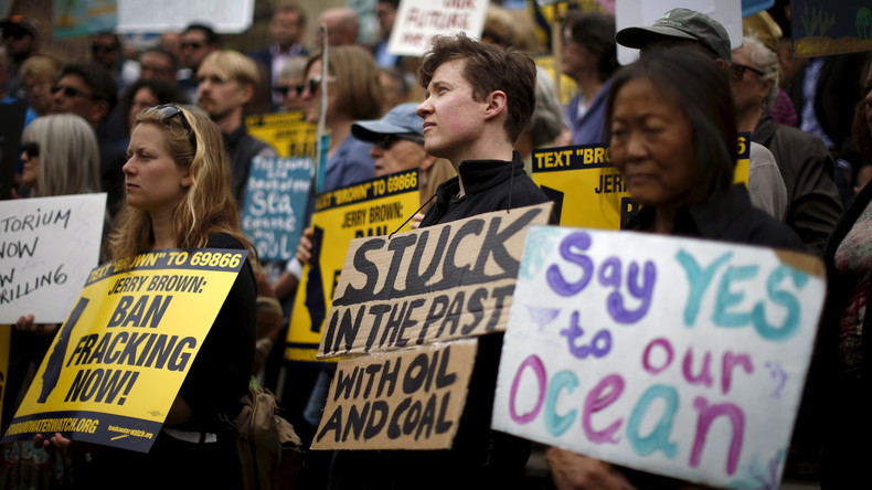Dreist wie ein US-Politiker: Russen sollen Schuld an Umweltprotesten in USA tragen