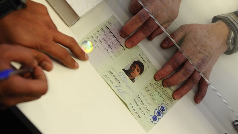 Flüchtlinge schneller identifizieren: Bundesamt nutzt neue IT-Systeme