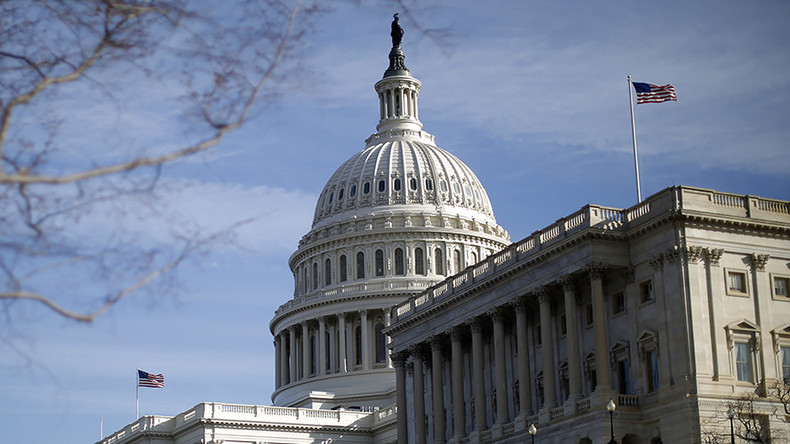 US-Senator verurteilt Russlandsanktionen als schädigend gegenüber der EU und dem freien Handel