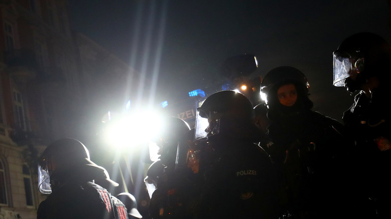 G20: Ermittlungen gegen Beamte wegen mit Festsetzung teils minderjähriger Demonstranten