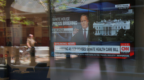 CNN-Produzent: Amerikanische Wähler sind "dumm wie Scheiße" - Undercoverprojekt führt Mainstream vor