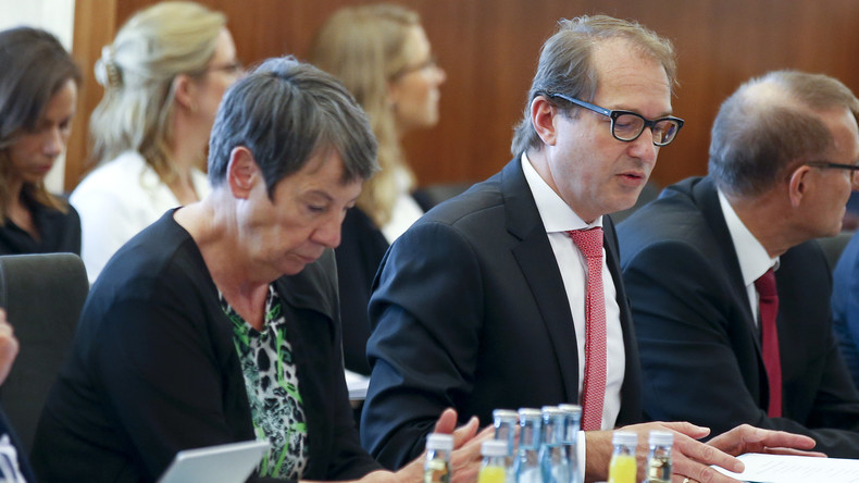 Diesel-Gipfel: Politiker und Autohersteller selbstzufrieden mit dem Ergebnis