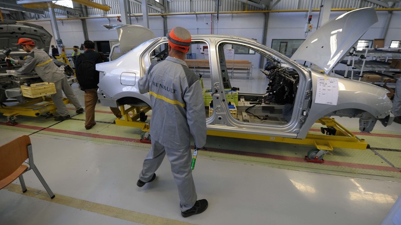 Iran und Renault schließen 660-Millionen-Euro-Deal ab - 150.000 Autos und 3.000 neue Jobs