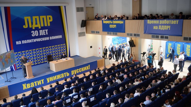 Liberaldemokratische Partei Russlands schlägt Übergang zu Zwei-Parteien-System nach US-Vorbild vor